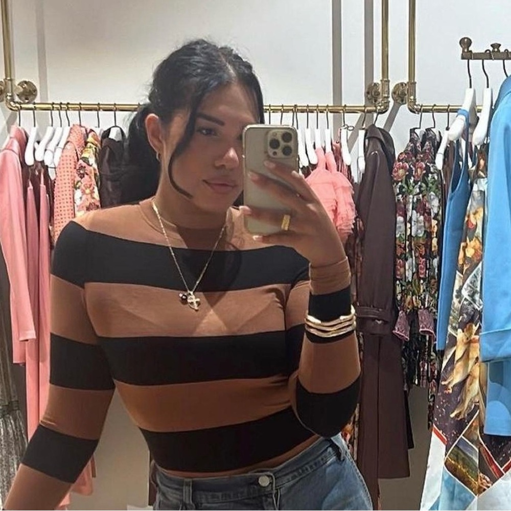 Alice and Olivia top